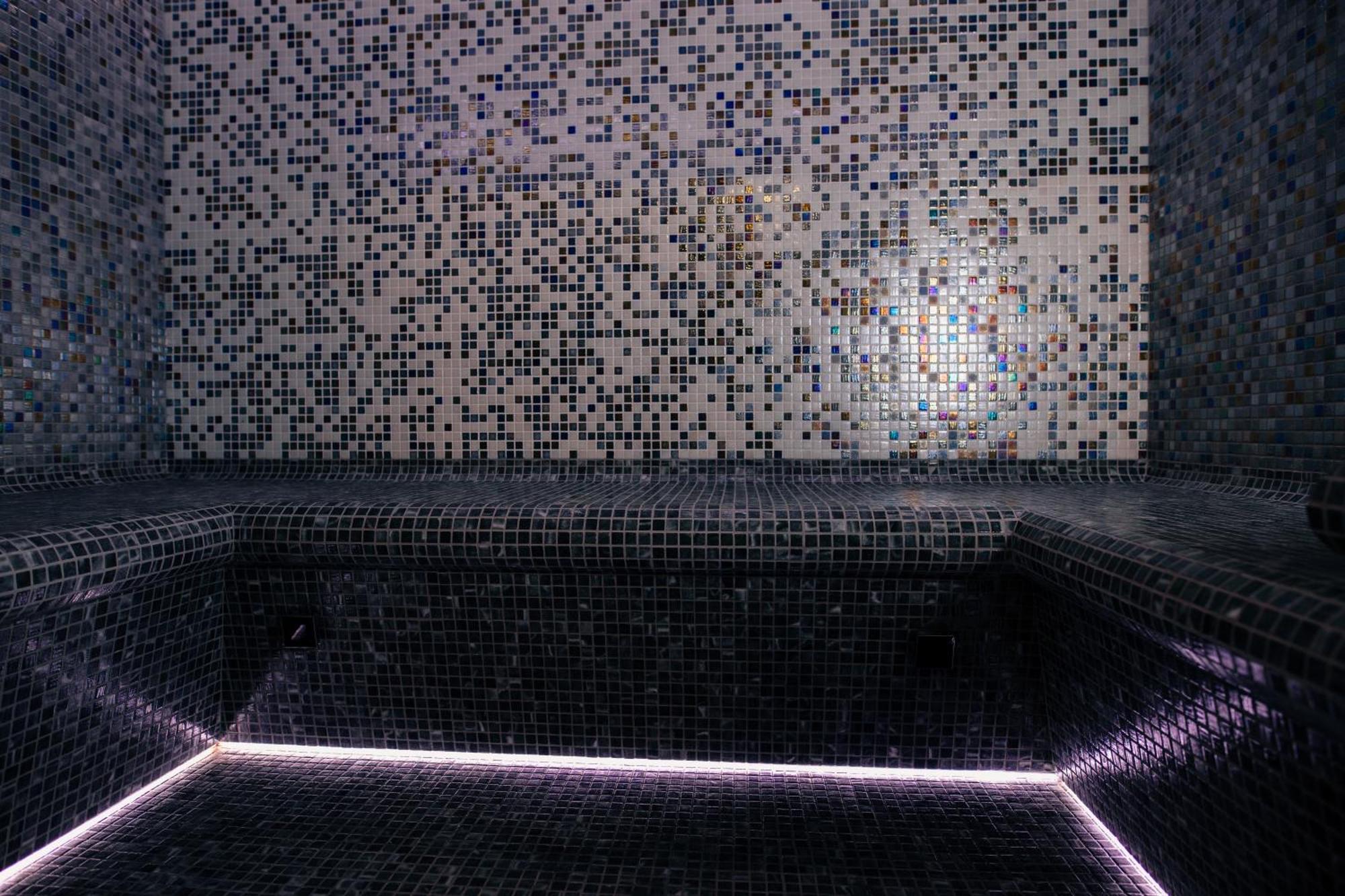 Rado Hotel